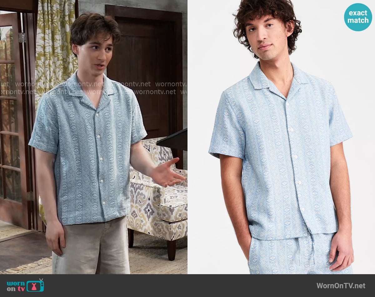 Rocco’s blue patterned shirt on General Hospital Rocco’s blue patterned shirt on General Hospital