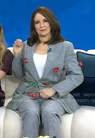 Tina Fey’s grey floral applique blazer and pants on Today