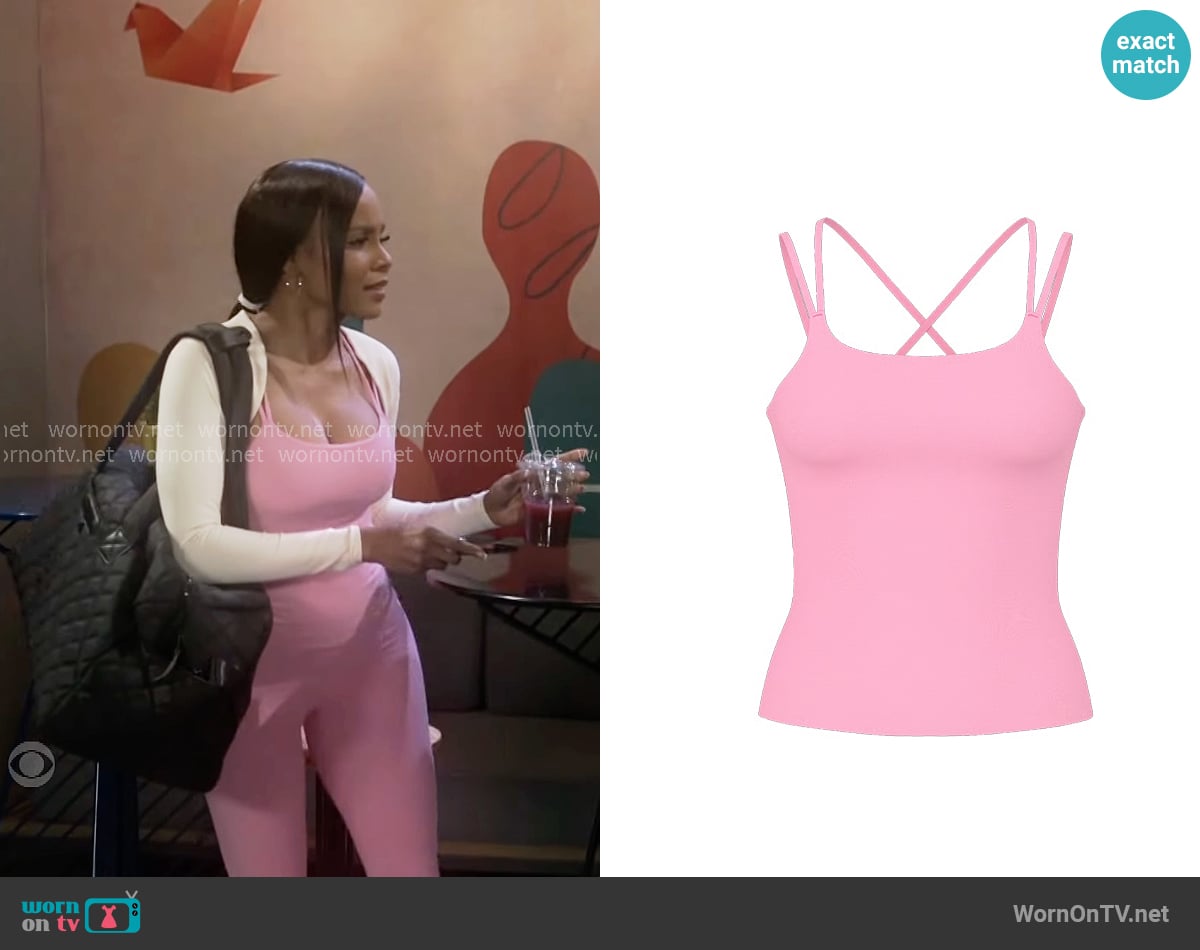 Victorias Secret Elevate™ Strappy Tank Top in Pink Sugar worn by Hayley Lawson (Marquita Goings) on Beyond the Gates