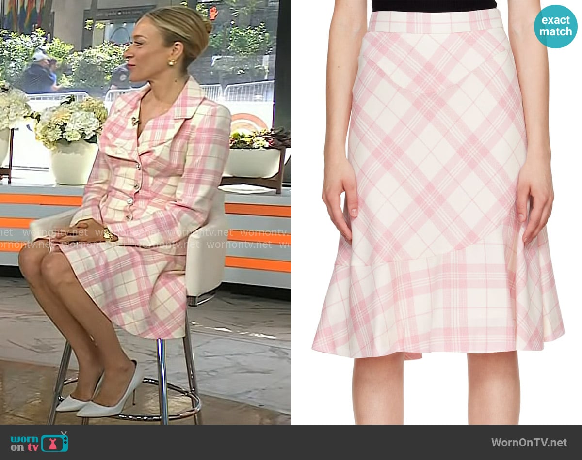 Chloe Sevigny’s pink plaid skirt on Today