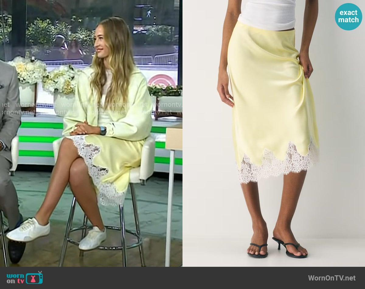 Nelly Korda’s yellow lace trim satin skirt on Today Nelly Korda’s yellow lace trim satin skirt on Today