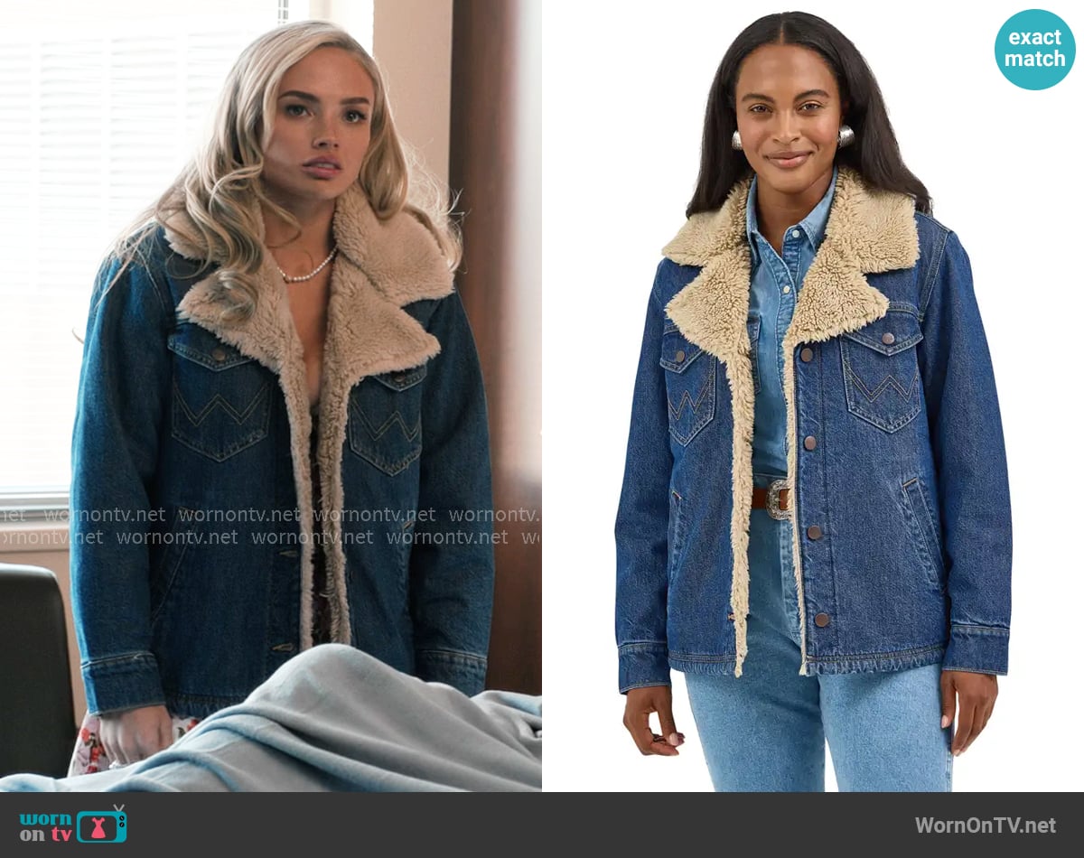 Wrangler Retro Sherpa Lined Range Coat worn by Oreana (Natalie Alyn Lind) on Dutton Ranch