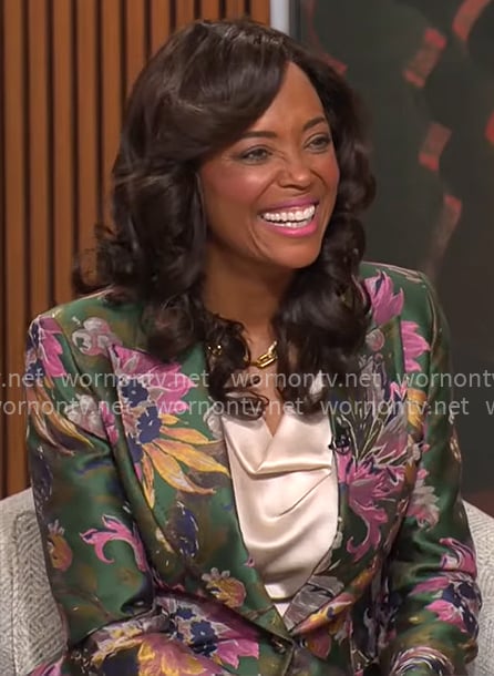 Aisha Tyler’s green floral suit on CBS Mornings