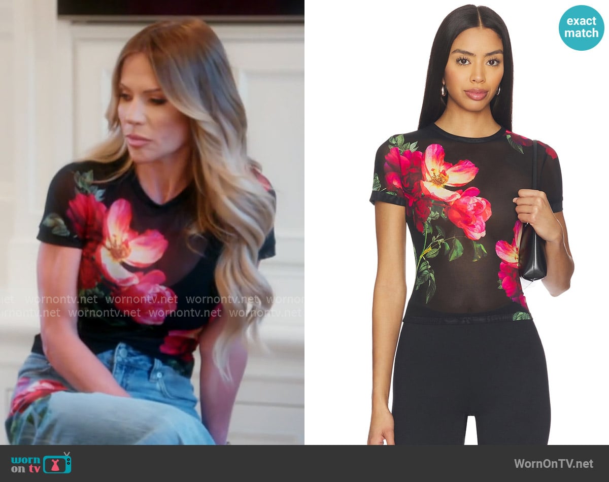 Alice + Olivia Tess Crewneck Tee worn by Jennifer Pedranti on The Real Housewives of Orange County