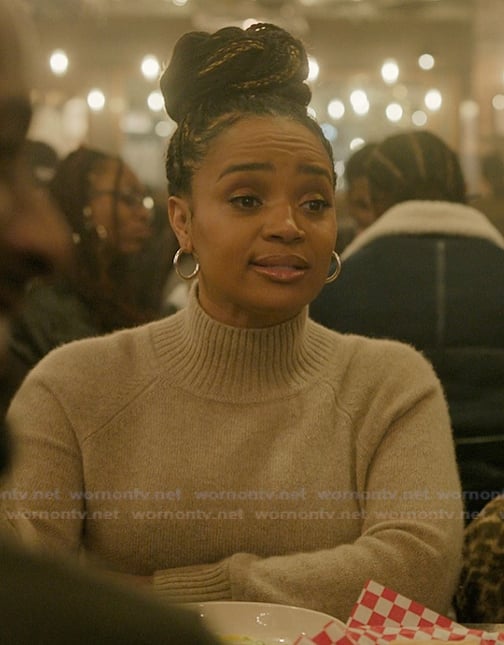 Beige turtleneck sweater on The Chi
