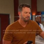 Brady’s brown v-neck tee on Days of our Lives