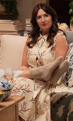Brooke’s yellow floral cropped shirt and skirt set on The Five Star Weekend