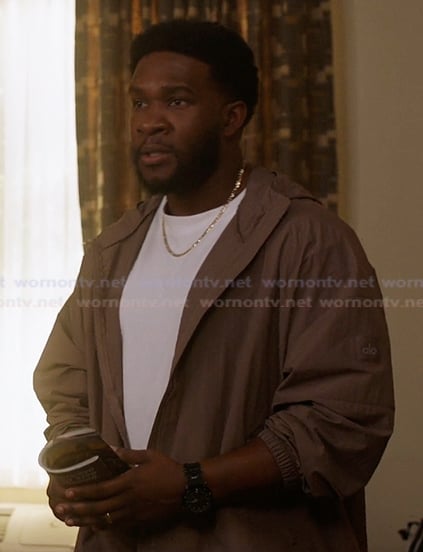 Cassius’s’s track jacket and pants on All American