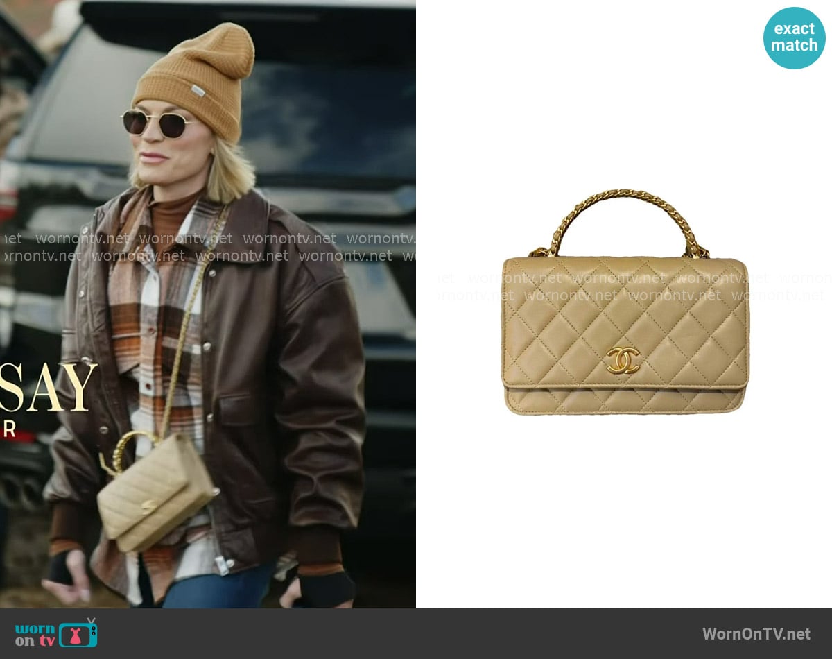 Chanel Timeless Classique Top Handle Leather Jandbag worn by Lindsay Hubbard on In The City