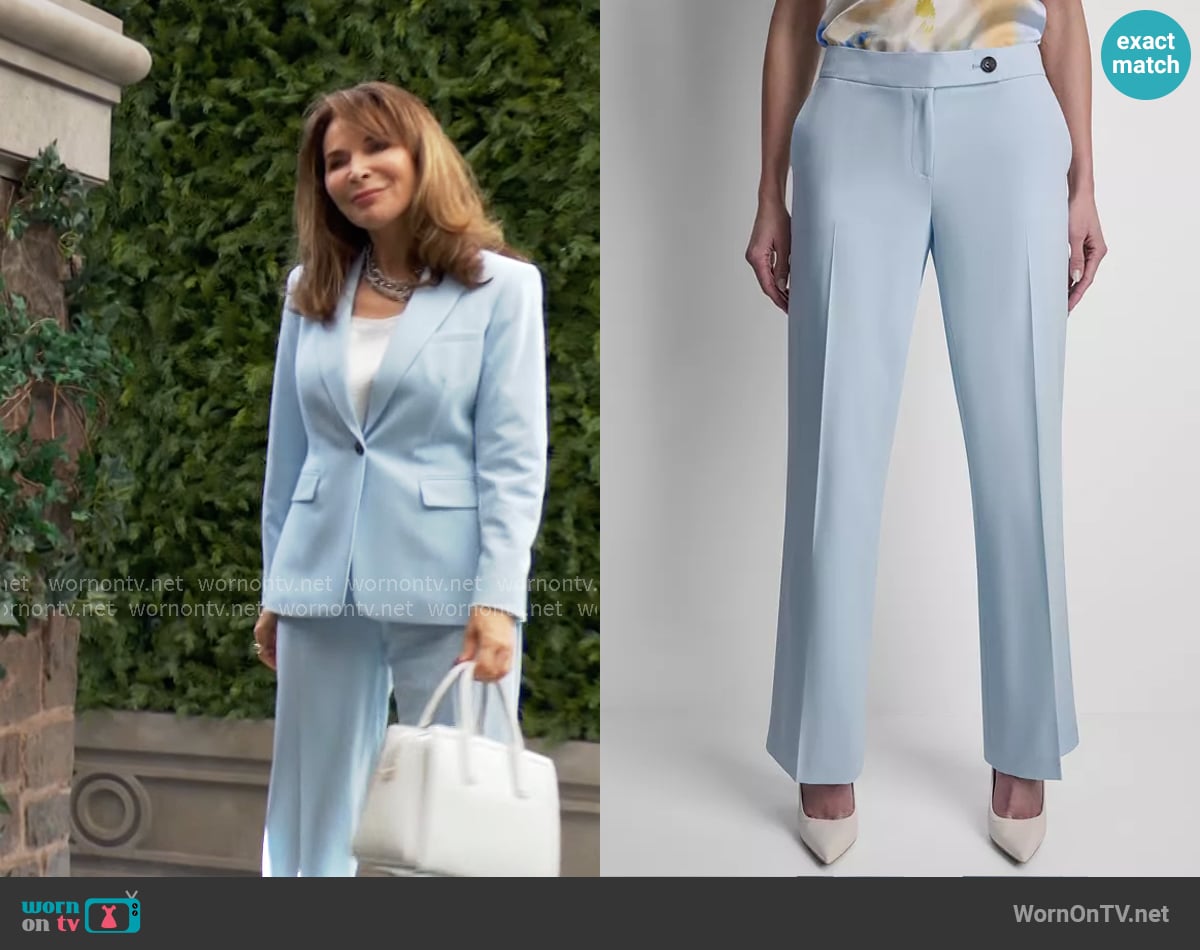Jill’s light blue pants on The Young and the Restless