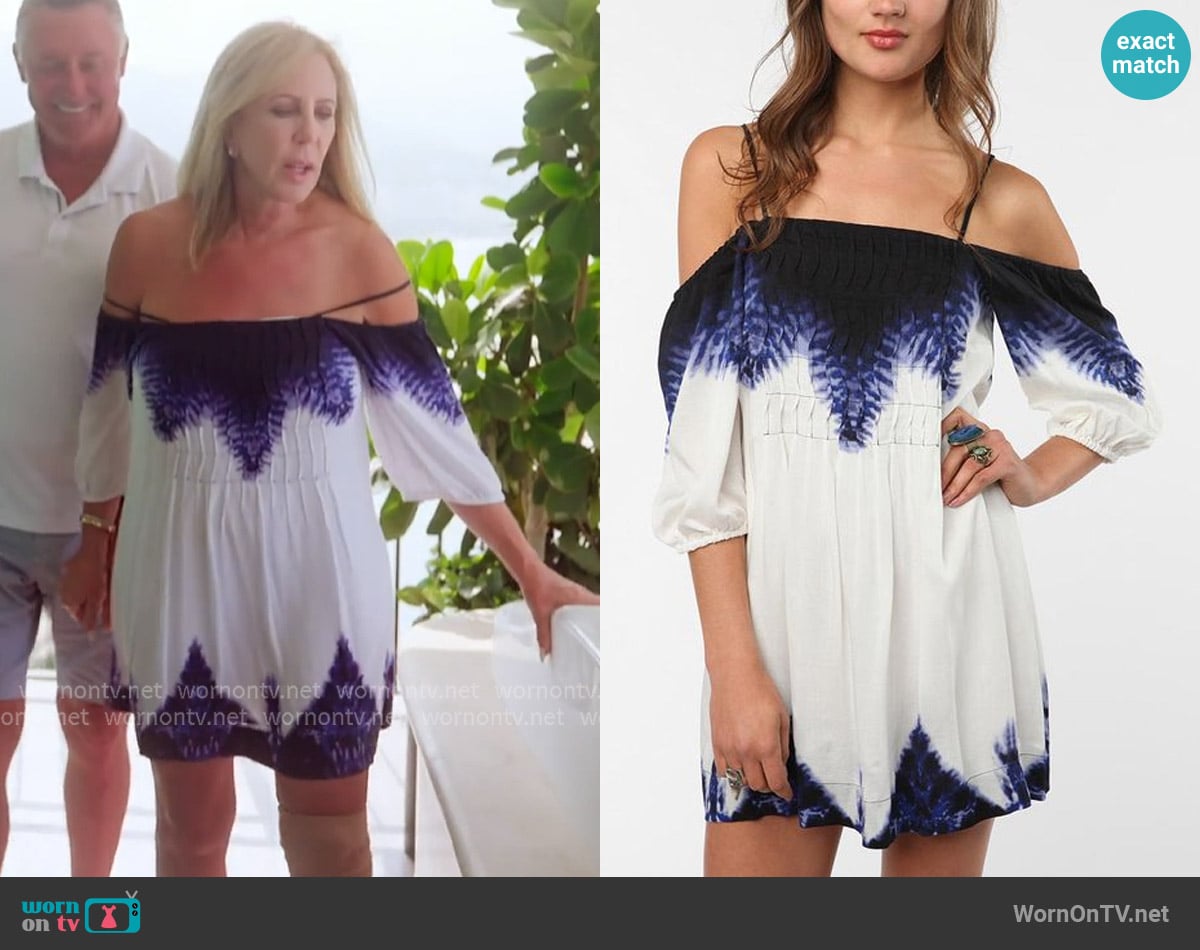 Ecote Printed Cold Shoulder Dress worn by Vicki Gunvalson on The Real Housewives of Orange County