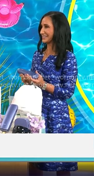 Elizabeth Werner’s blue printed dress on CBS Mornings