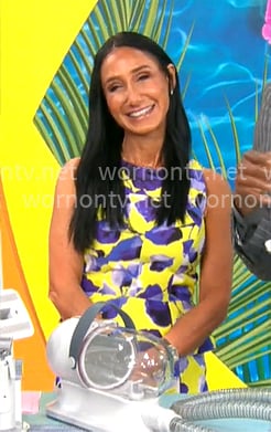 Elizabeth Werner’s yellow and purple leaf print dress on CBS Mornings