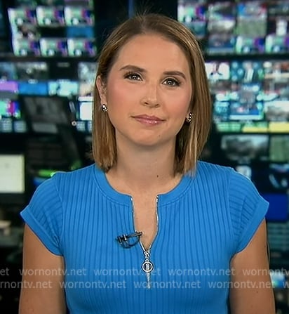 Elizabeth’s blue ribbed zipper top on Good Morning America
