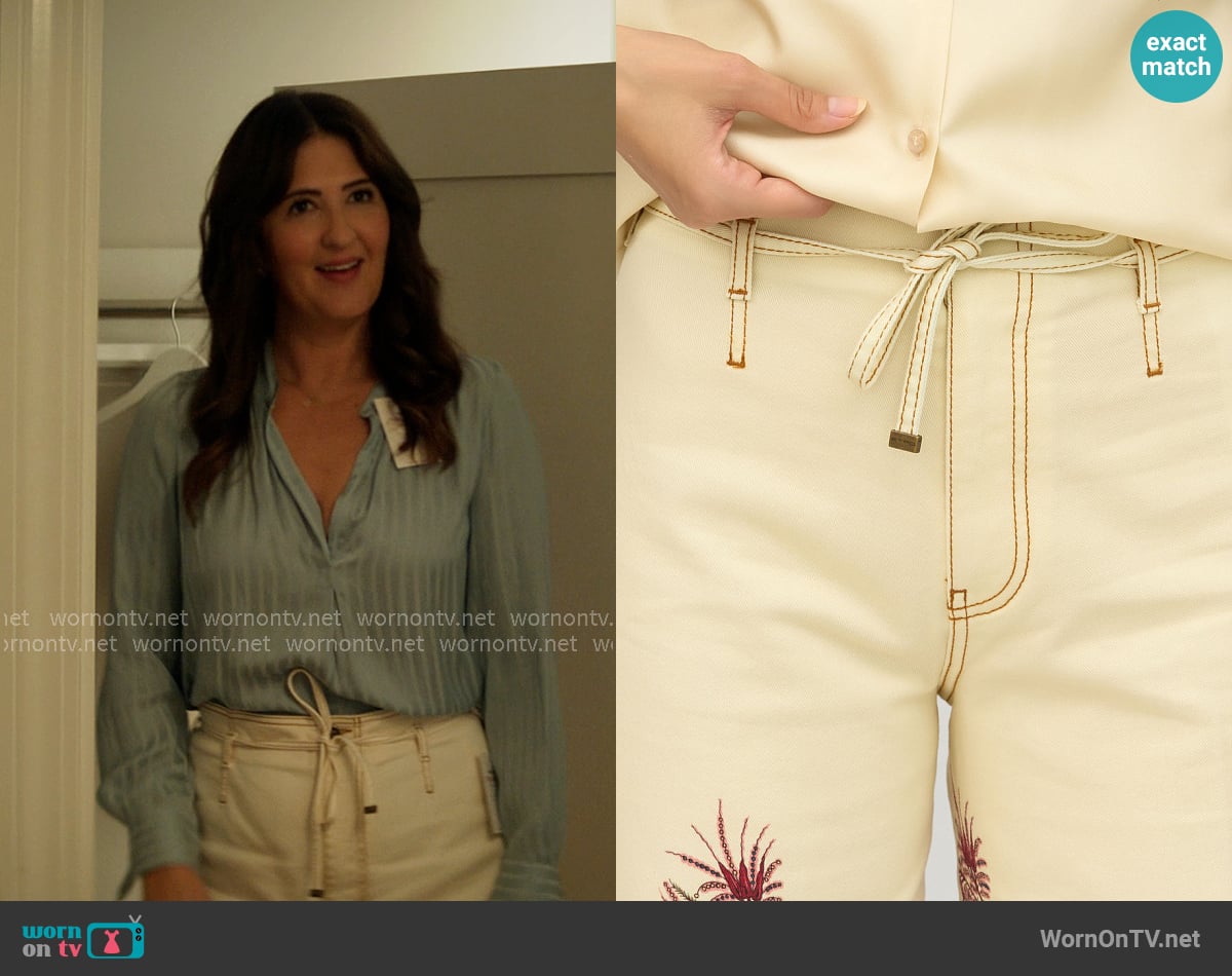 Etro Paisley-print Jeans worn by  Brooke Kirtley (D'Arcy Carden) on The Five Star Weekend