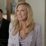 Eva’s purple blazer and shorts on Elle
