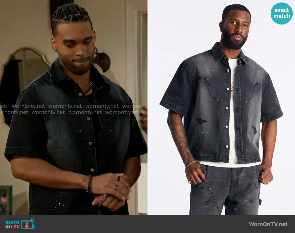 Fashion Nova Cropped Splatter Paint Distressed Carpenter Work Shirt worn by Izaiah Hawthorne (David Lami Friebe) on Beyond the Gates
