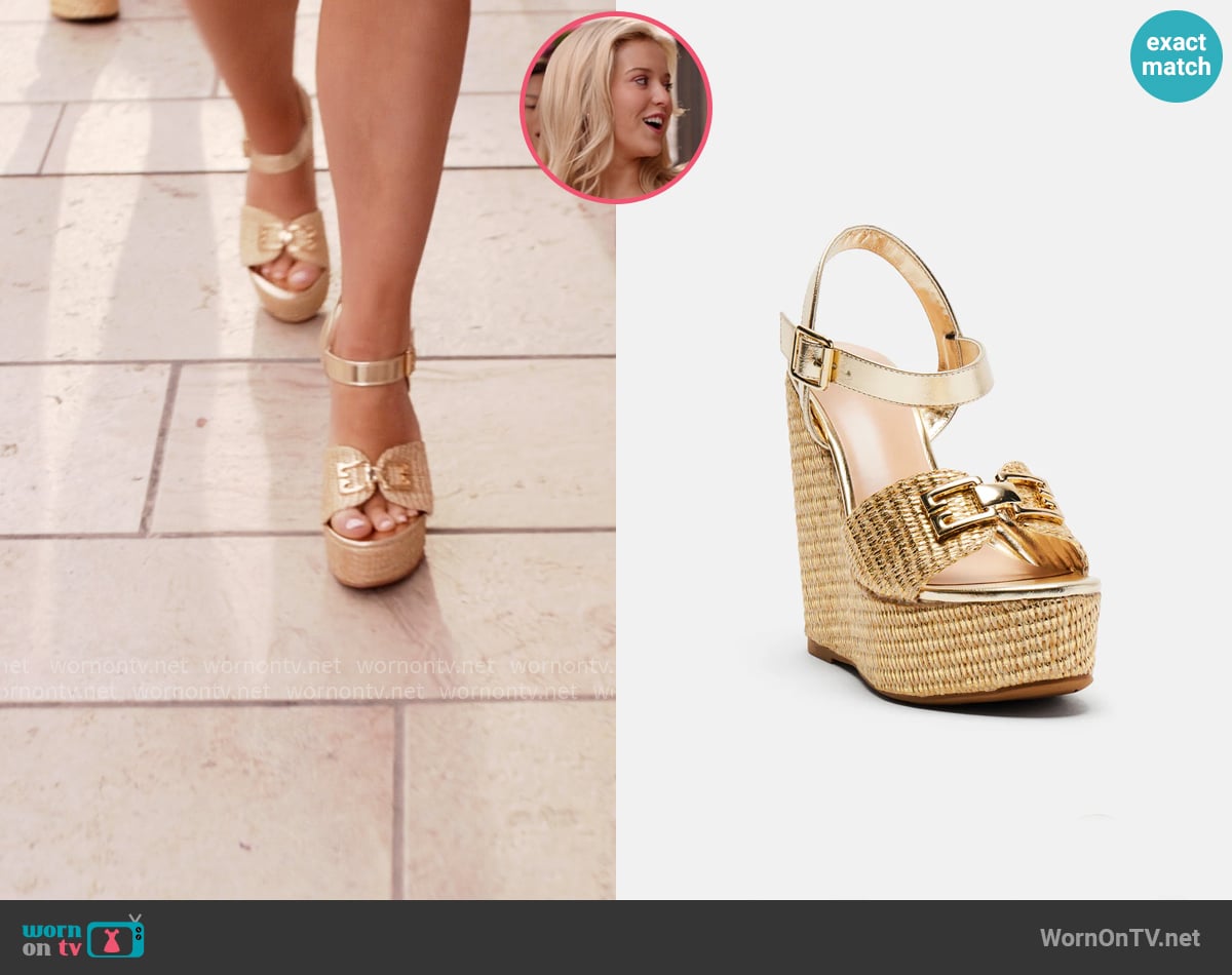 Fashion Nova Siena Platform Wedges worn by Elle Woods (Lexi Minetree) on Elle