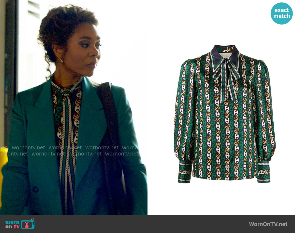Gucci Marina Chain Print Shirt worn by  Dru-Ann Jones (Regina Hall) on The Five Star Weekend