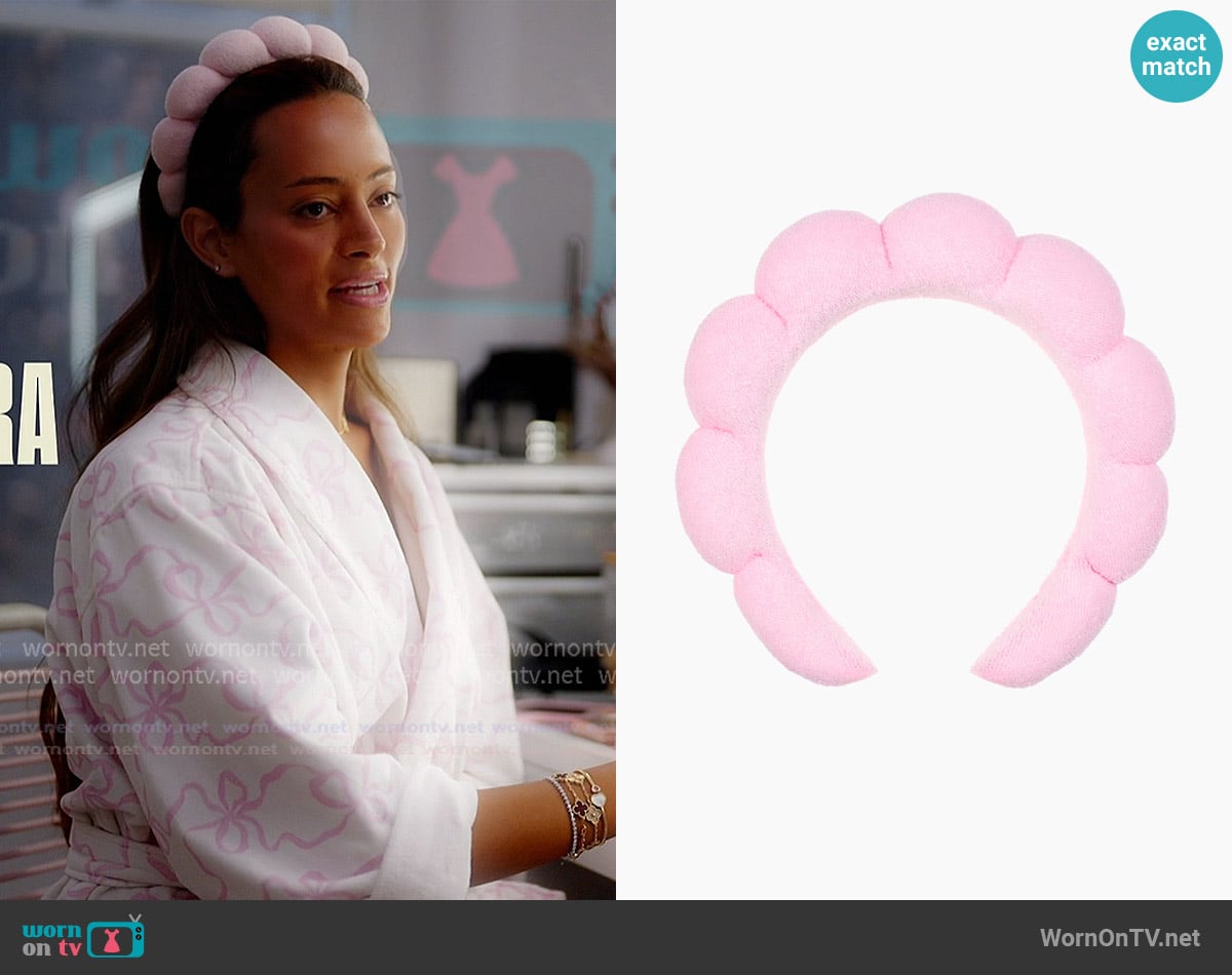 H&M Padded Beauty Headband worn by Emira D’Spain on Next Gen NYC