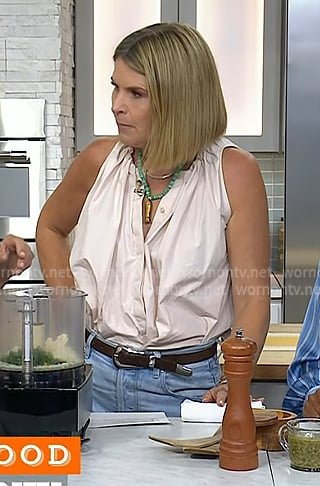 Jenna’s blush pink gathered top on Today