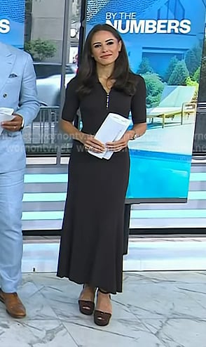 Kaylee’s brown half-zip dress on Today