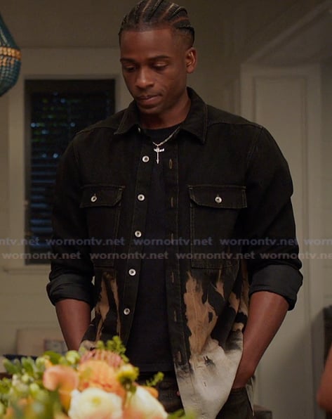 Khalil's black dip dye shirt on All American