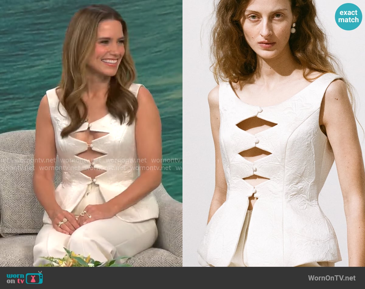 Lein Deanna Peplum Vest in Quilted Cotton Chintz worn by Sophia Bush on CBS Mornings