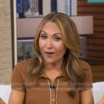 Lori’s brown polo on Good Morning America
