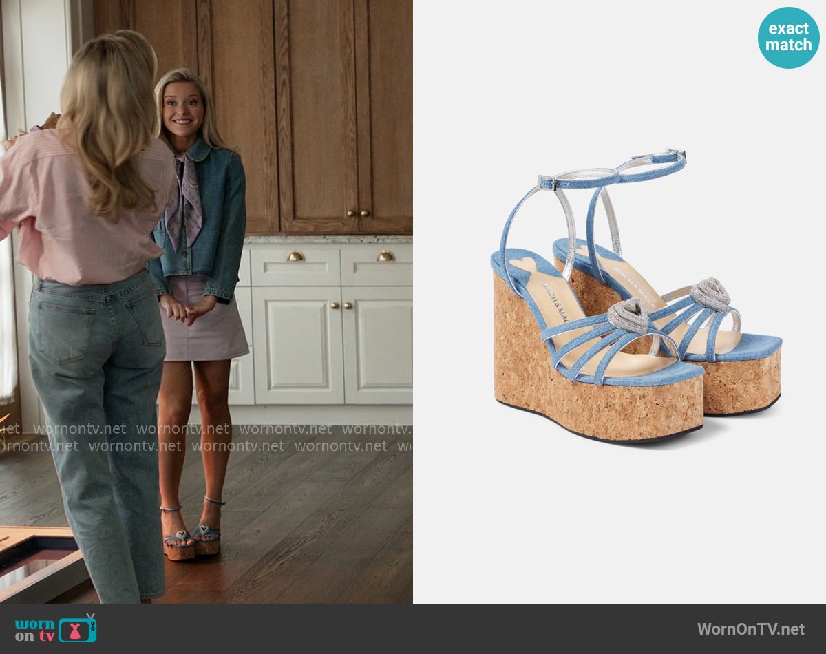 Mach & Mach Double Heart denim wedges worn by Elle Woods (Lexi Minetree) on Elle