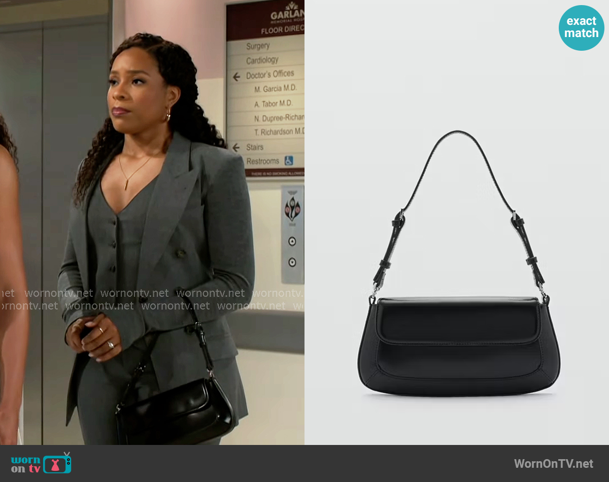 Mango Shoulder Bag with Strap worn by Naomi Hamilton Hawthorne (Arielle Prepetit) on Beyond the Gates