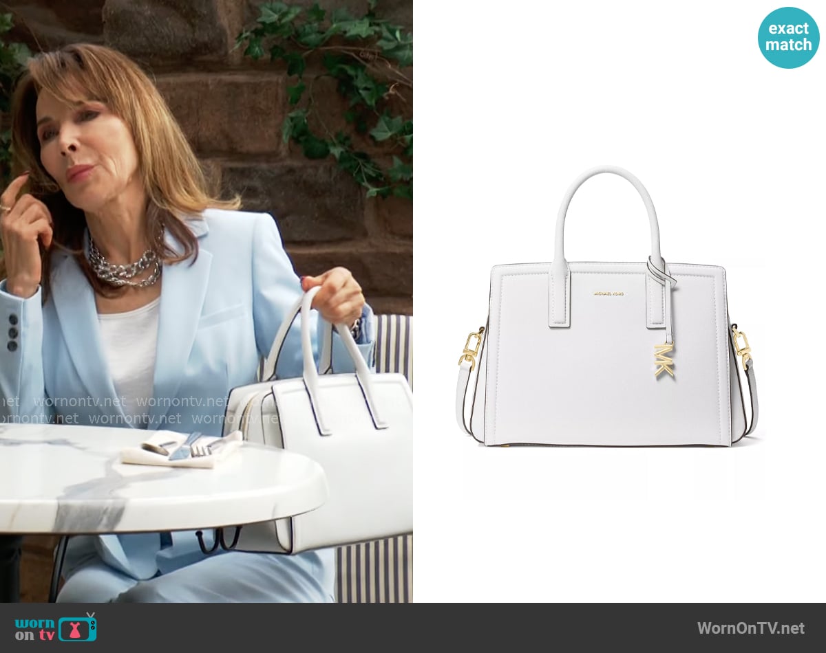 Jill’s white bag on The Young and the Restless