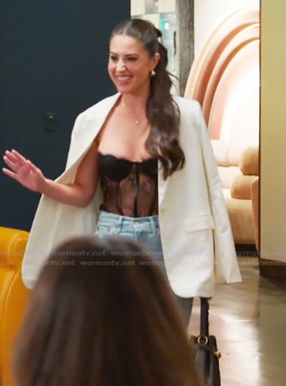 Michelle’s black lace top and distressed jeans on The Valley