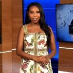 Mona’s floral print tie strap dress on Extra