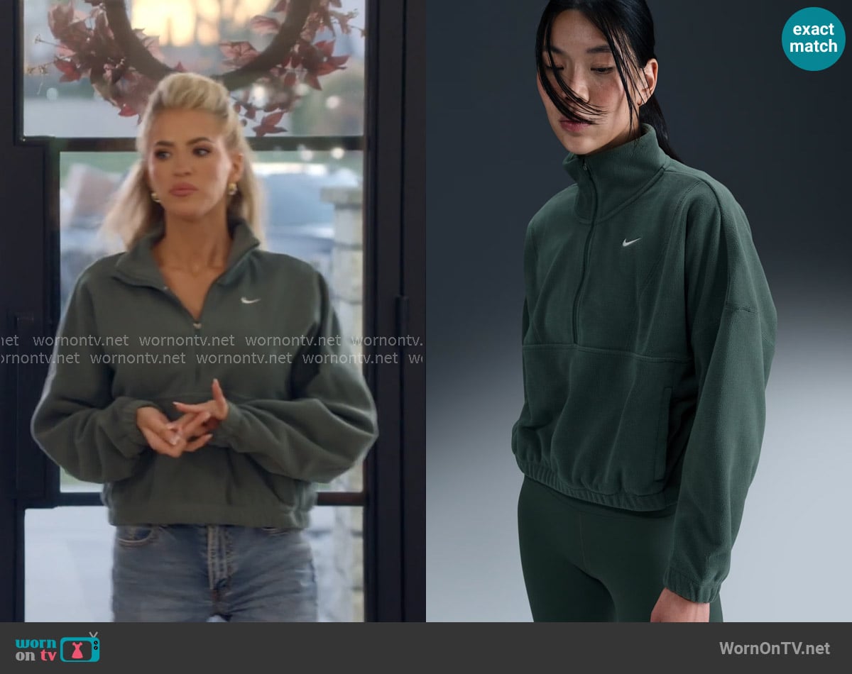 Nike Therma-FIT Oversized Half-Zip Fleece Top worn by Allie Eklund on The McBee Dynasty Real American Cowboys