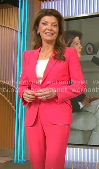 Norah O’Donnel’s pink suit on CBS Mornings