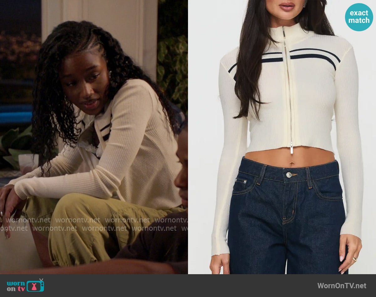 Princess Polly Slow It Down Stripe Zip Sweater worn by Miranda (Lexi Underwood) on All American