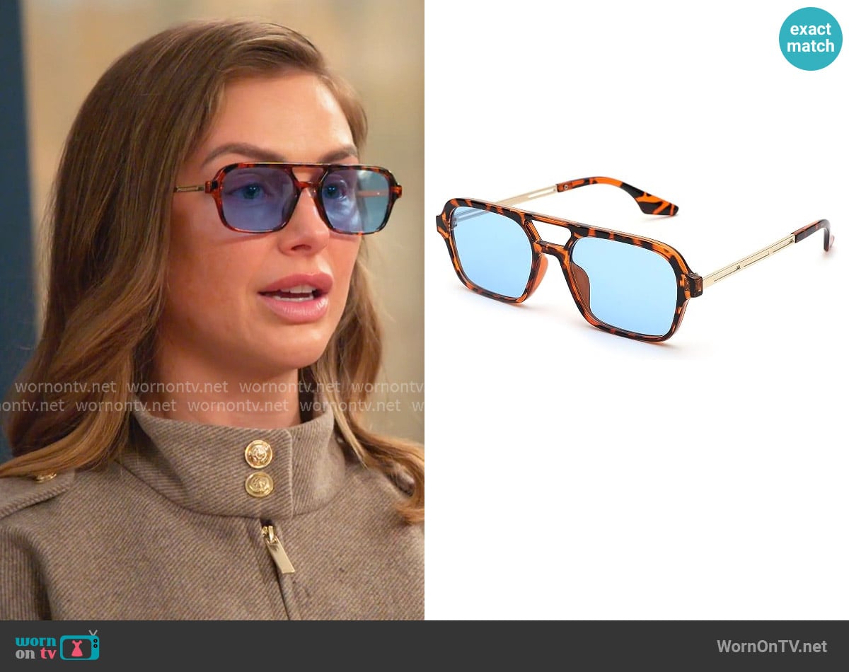 Pro Acme Flat Pilot Aviator Sunglasses worn by Lala Kent on The Valley