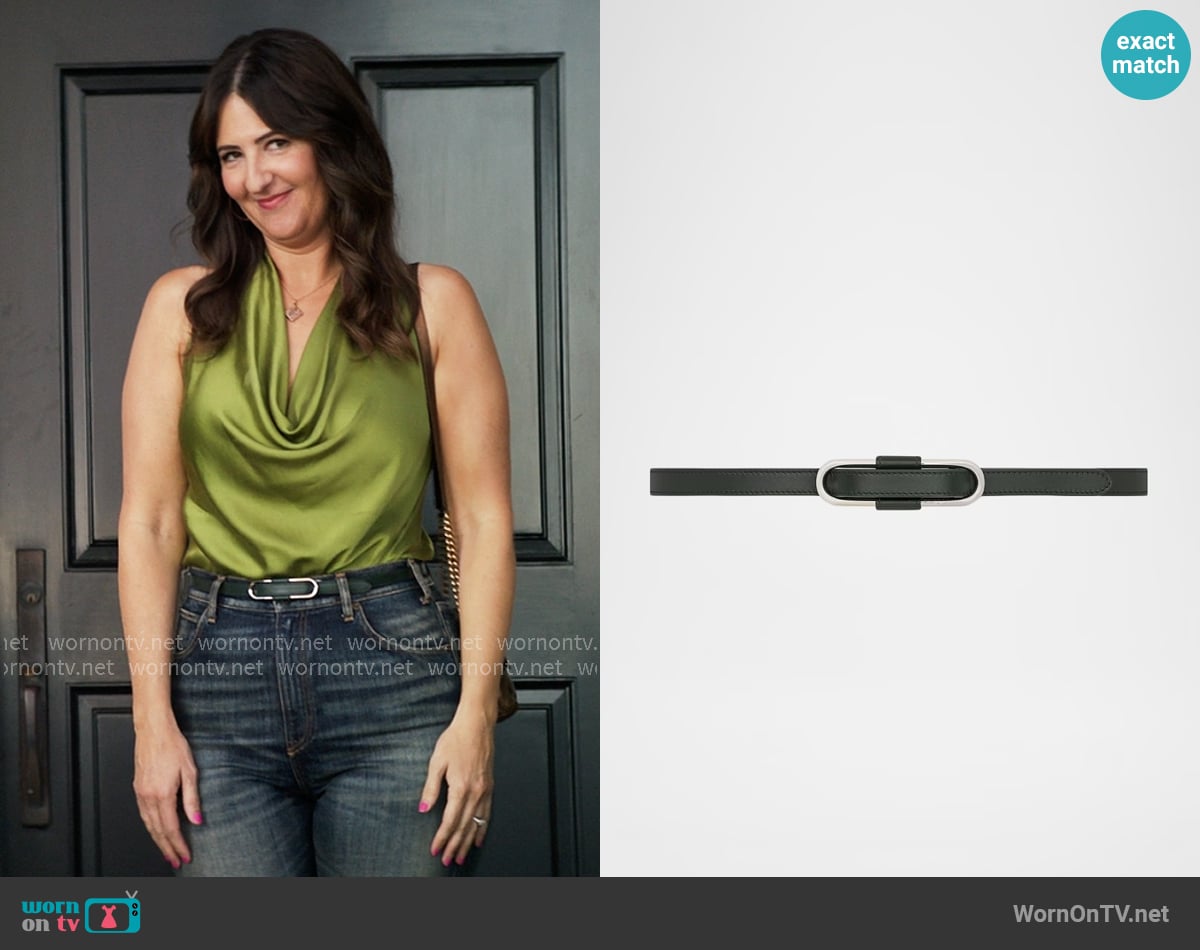Ralph Lauren Oval-Buckle Calfskin Skinny Belt worn by  Brooke Kirtley (D'Arcy Carden) on The Five Star Weekend