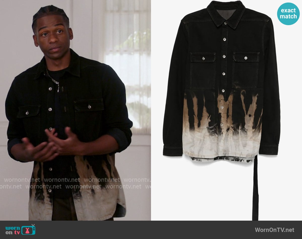 Khalil’s black dip dye shirt on All American