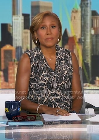 Robin’s leaf print v-neck top on Good Morning America