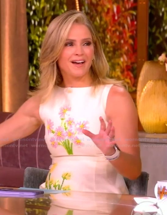 Sara’s white floral embellished dress on The View