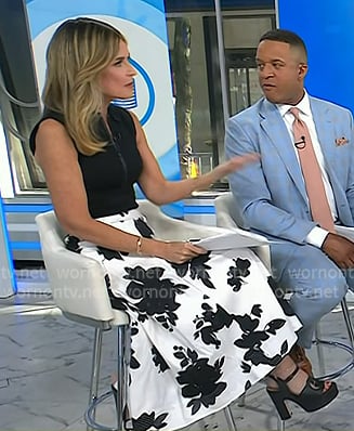 Savannah’s black platform sandals on Today