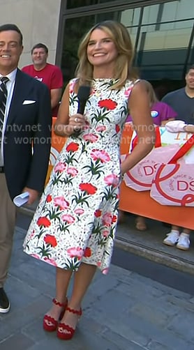 Savannah's white carnation sleeveless dress on Today