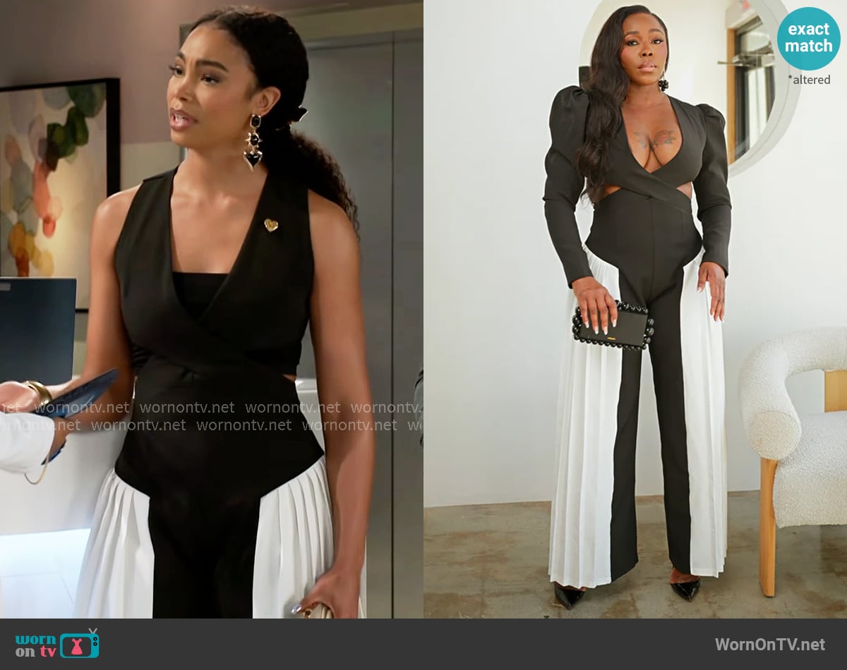 Soignee Shana Cole 2 Tone Jumpsuit with Pleated Details worn by Chelsea Hamilton (RhonniRose Mantilla) on Beyond the Gates