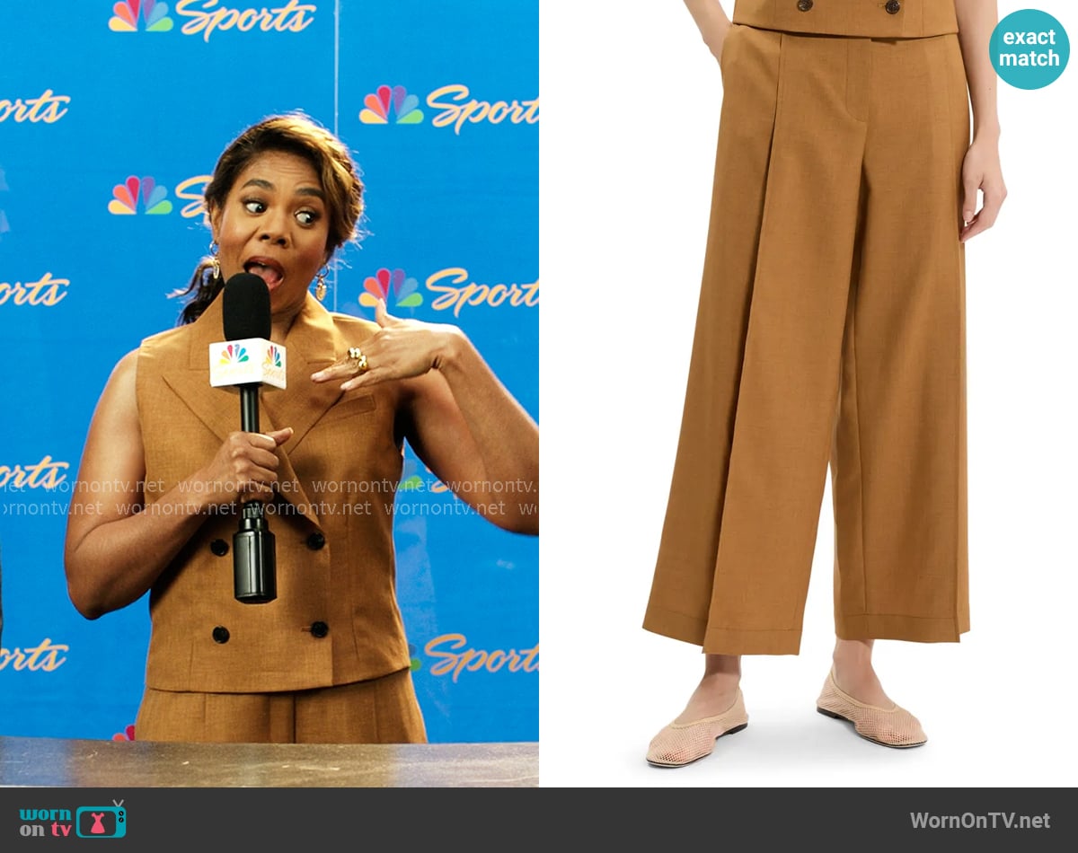 Theory Pleated High Waist Wide Leg Pants in Copper worn by  Dru-Ann Jones (Regina Hall) on The Five Star Weekend