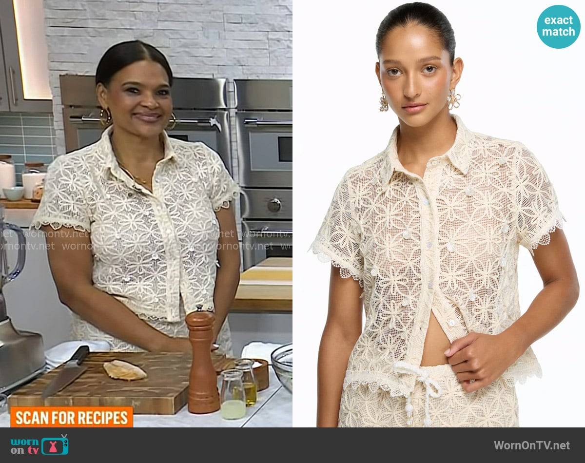 Suzanne Rousseau’s ivory floral embroidered shirt on Today Suzanne Rousseau’s ivory floral embroidered shirt on Today