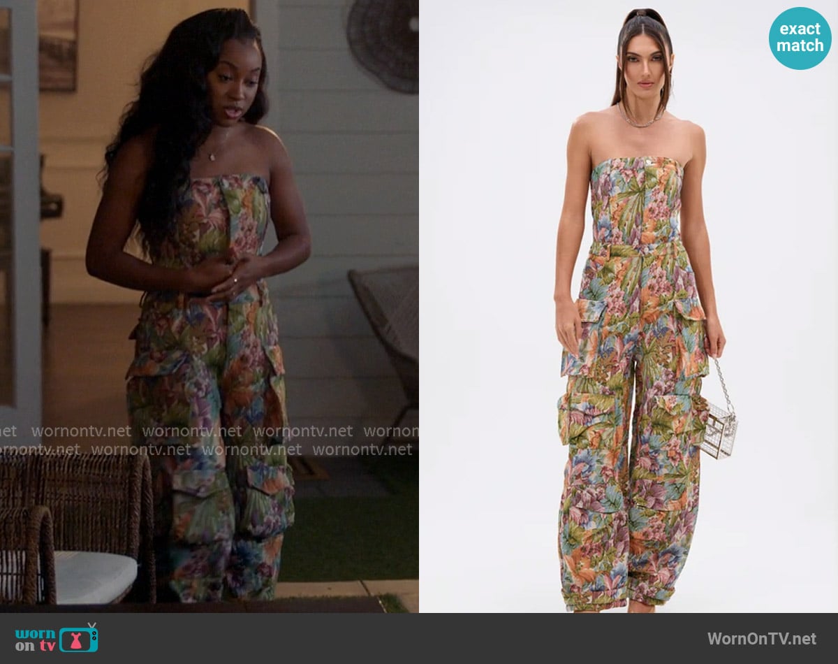Akira Star of the Show Tapestry Jumpsuit worn by Amina Simms (Alexis Chikaeze) on All American