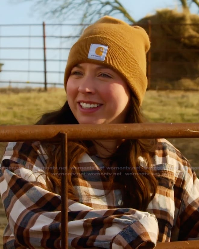 Alli’s orange beanie on The McBee Dynasty Real American Cowboys Alli’s orange beanie on The McBee Dynasty Real American Cowboys