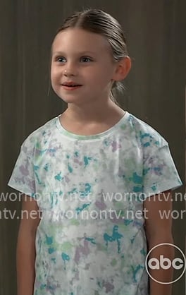 Amelia’s tie-dye t-shirt on General Hospital Amelia’s tie-dye t-shirt on General Hospital